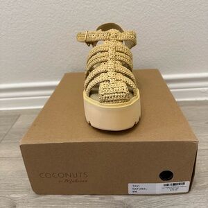 Coconuts by Matisse Tavi Natural Platform Sandals